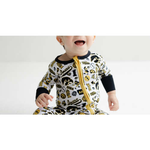 Iowa Hawkeyes One-Piece: Ultimate Fan Bamboo Zippered Gear