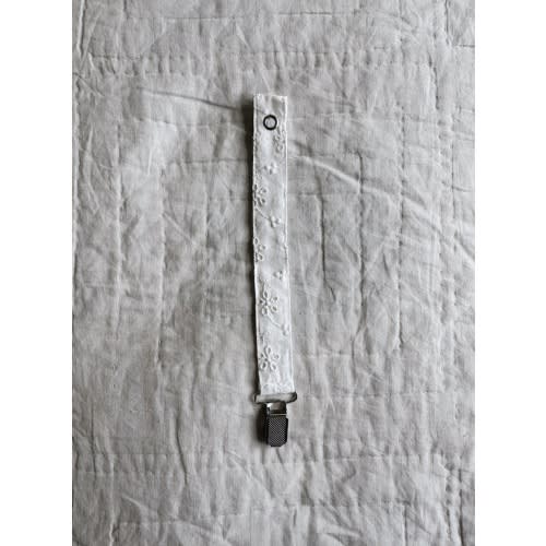 Pacifier Clip Broderie Anglaise