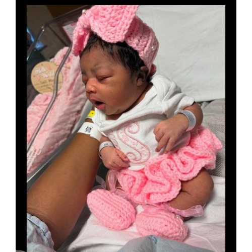 Newborn Coming Home Outfit – Handmade Skirt, Headband & Booties Set – Baby Girl Photo Outfit
