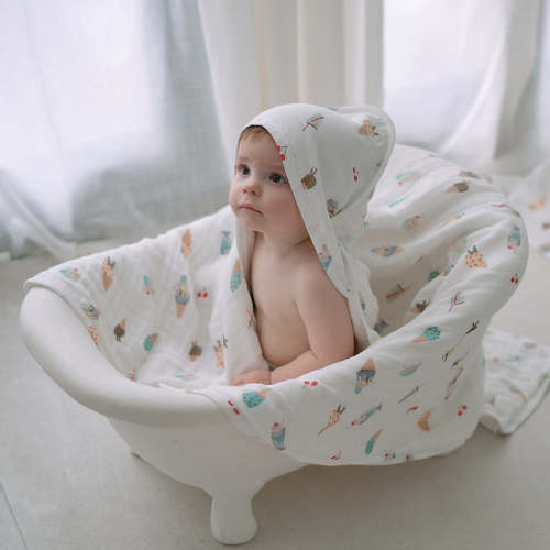Organic Cotton 9-Layer Hooded Baby Bath Towel | Nest Designs