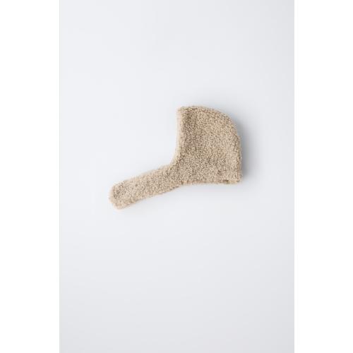 FLEECE LINED HAT WITH NECK WARMER - Beige | ZARA United States