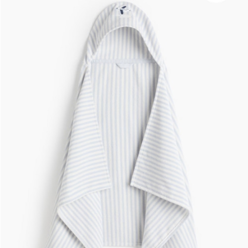 EMBROIDERED-DETAIL HOODED BATH TOWEL