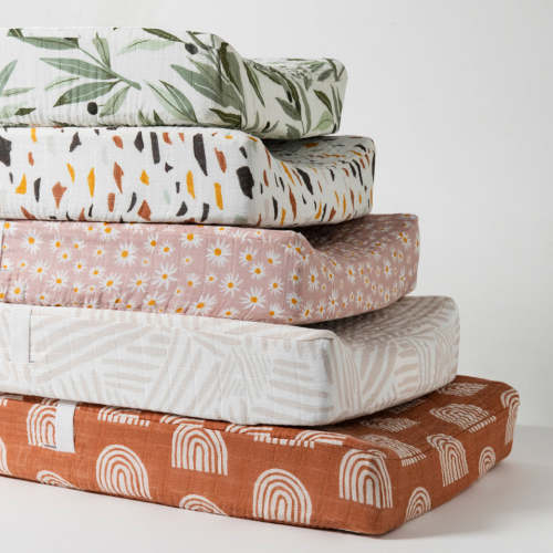 Babyletto Quilted Changing Pad Cover In GOTS Certified Organic Muslin Cotton | Modern Nursery™