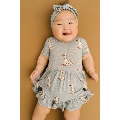 Classic Goose Short Sleeve Bamboo Dress With Snaps