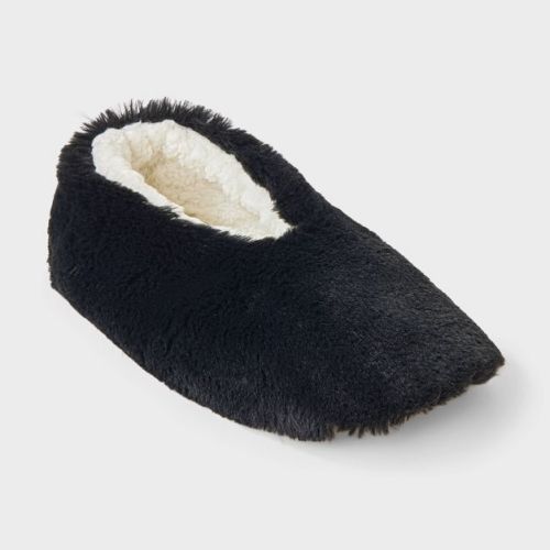 Women's Plush Faux Fur Cozy Slipper Socks with Slip Resistant Soles - Auden™ Black M/L