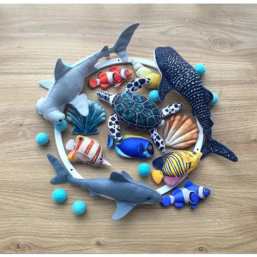 Felt Baby Mobile Ocean. Coastal Nursery Crib Decor. Marine. Coastal Baby Shower Gift. Baby Mobile Gender Neutral. Ocean Newborn Gift Unisex.