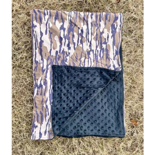 Woods Camo Blanket – Little Southern Brand