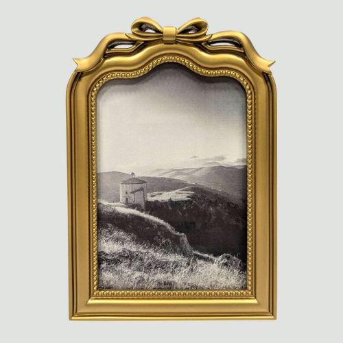 Harbortown 4"x6" Decorative Arched Bow Table Picture Frame Gold