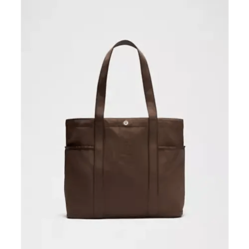Daily Multi-Pocket Tote Bag 20L | Men's Bags,Purses,Wallets | lululemon