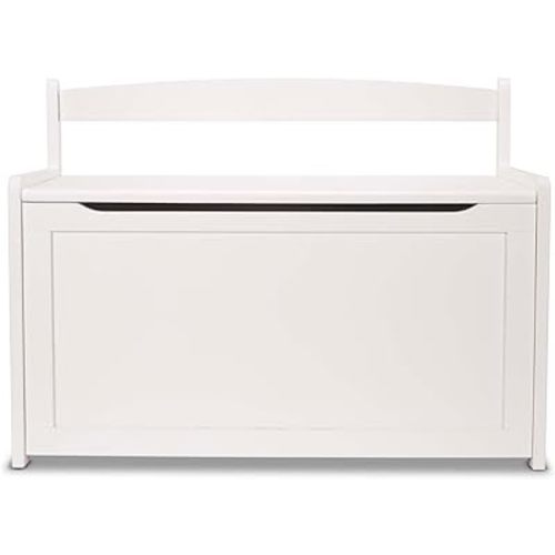 Melissa & Doug Toy Chest, Wooden Toy Storage Box with Safety-Hinged Lid, Kids Toys Storage Organizer for Playroom, Bedroom, & Montessori Classroom Furniture for Boys & Girls Ages 3+