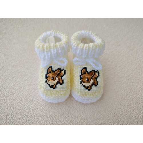 Eevee Inspired Knitted Baby Booties * Handmade Baby Slippers * Stay-On Crib Shoes * Cute Baby Shower Gift * Newborn Coming Home Outfit