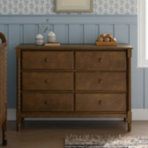 daVinci Jenny Lind Spindle 6-Drawer Dresser - Walnut