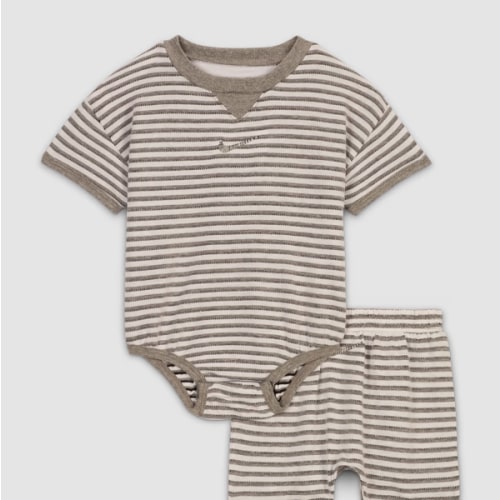 Nike ReadySet Baby (0-9M) Bodysuit and Shorts Set. Nike.com