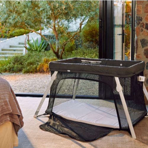 Lotus Travel Crib Everyday Essentials Set
