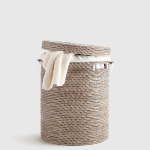 Rattan Hamper with Lid in White Wash