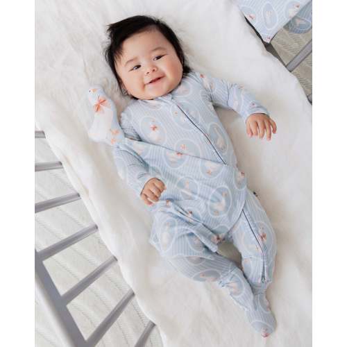 Goose on the Loose Footie