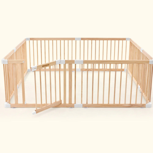 HARPPA Wooden Baby Gate