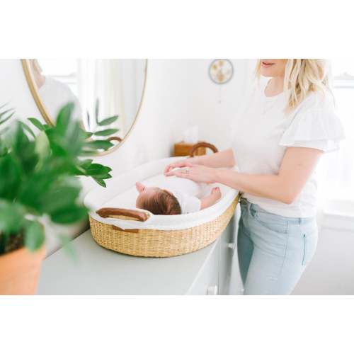 Natural Changing Basket & Gown