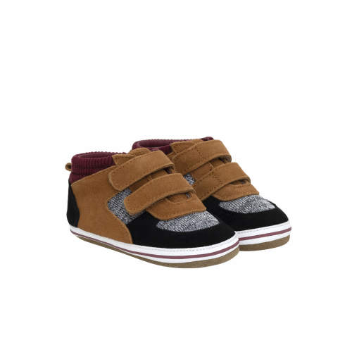 Raiden First Kicks Camel – Robeez