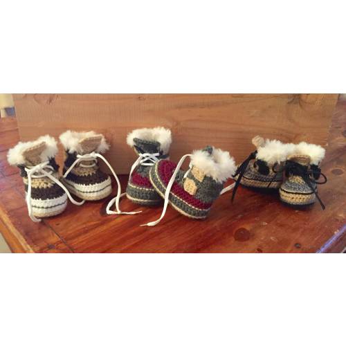 Crochet Hiking Baby Booties: Acrylic Yarn, Gender Neutral