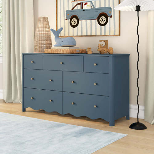 Max and Lily Sutton 7-Drawer Dresser - Shop