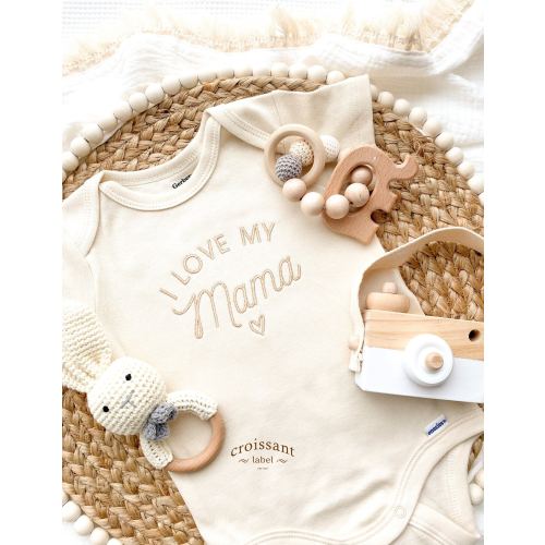 Embroidered I love my mama Baby Onesies®, baby shower gift, Mother's Day Gift, Christmas Gift, Embroidered Onesies® For new Mom
