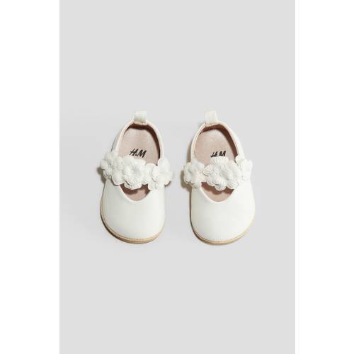 APPLIQUÉD BALLET FLATS