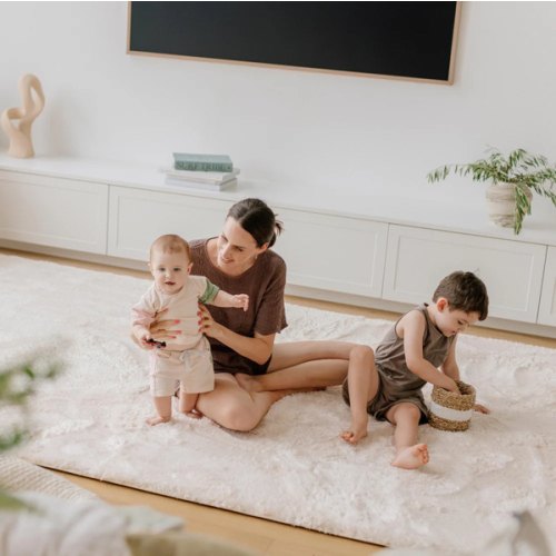 Deluxe Shaggy Relax Mat - 1.4" Thick Foam Base