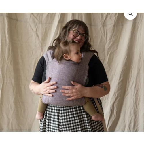 Huckleberry Baby Carrier | Ergonomic Soft Structured Carrier