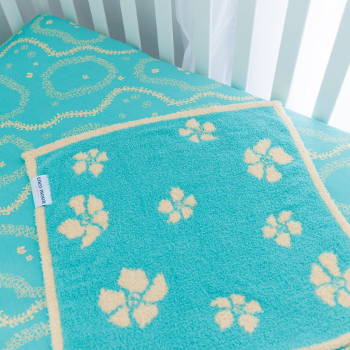 Golden Lei Mini Bliss Blanket