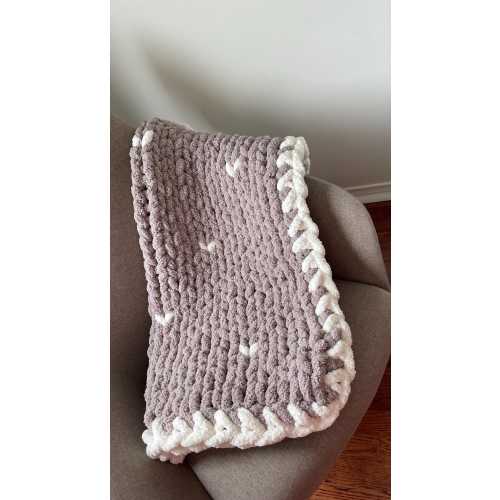Chunky Chenille Baby Blanket Knitting Pattern: Taupe Grey Hearts (PDF Download)