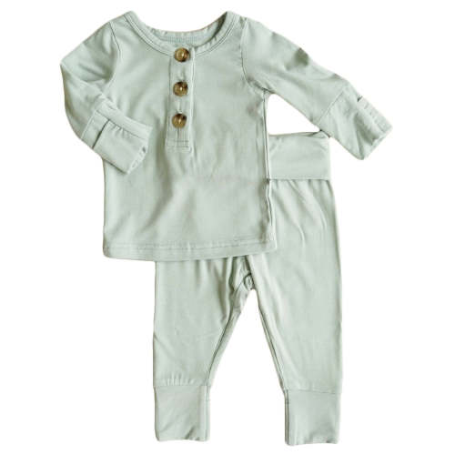 2pc Bamboo Button Top & Bottom in Garden | Caden Lane