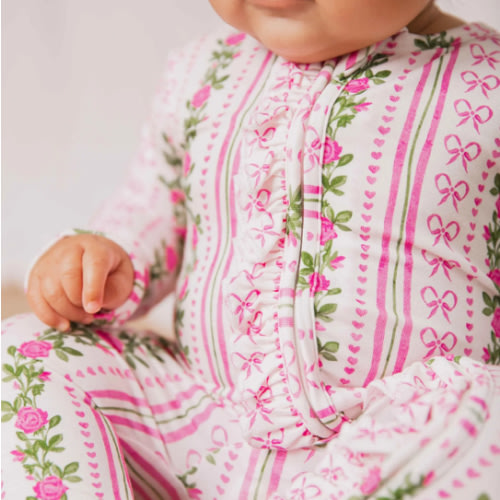 Bowquet of Roses Ruffle Footie