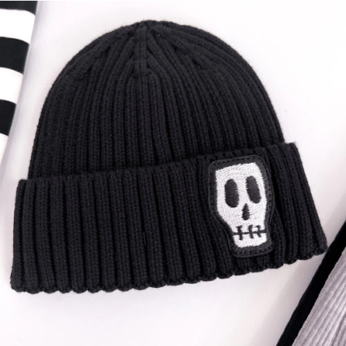 Kids Knitted Black Cotton Beanie with Skull Logo - Not So Basic Basics – Skeletots