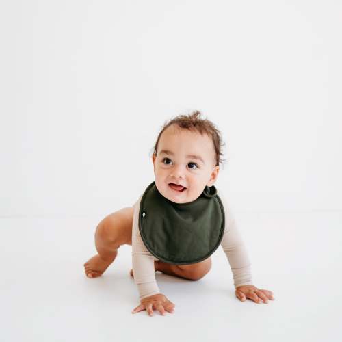 Cushy Bib in Fir