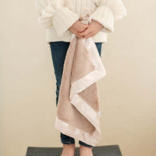 Buy Satin Border Mini Blanket – Soft & Stylish | Saranoni
