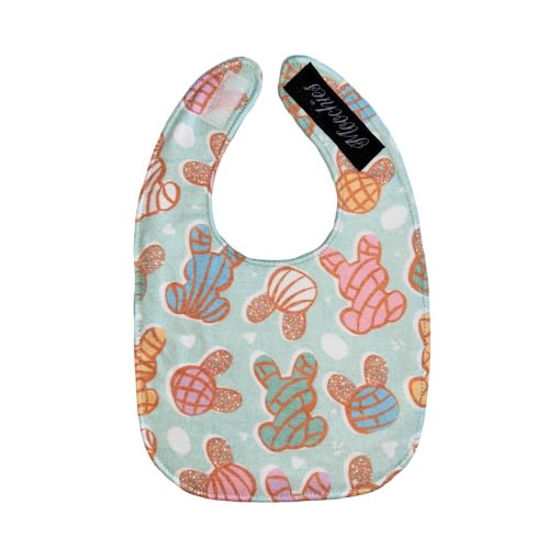 Concha bunny baby bib