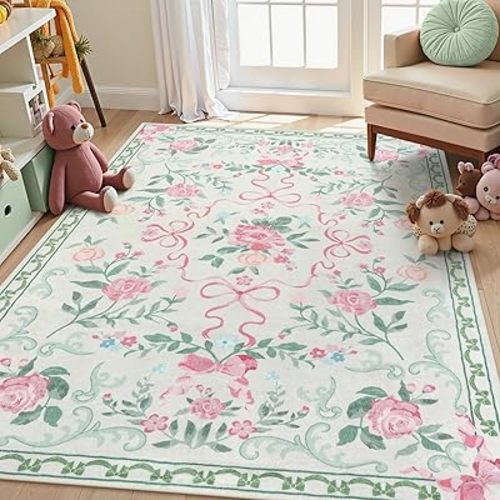 Decorative nursery rug