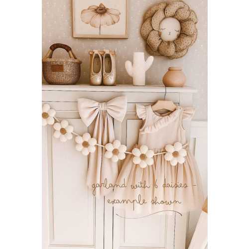 Neutral Daisy Garland for Baby Girl Room | Soft Plush Flower Nursery Decor | Pastel Floral Wall Hanging | Gift for Newborn or 6 Months