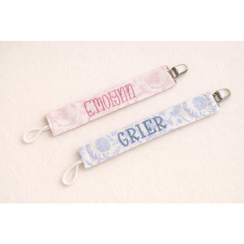 Personalized Embroidered Pacifier Clip with Name, Custom Baby Gift, Baby Shower Gift, Newborn Essentials, Handmade Pacifier Holder