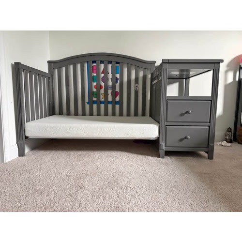 Convertible crib with Mattress with changing station and drawers