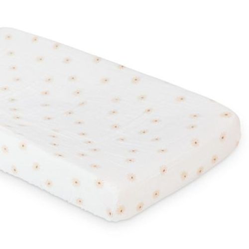 Changing Pad Covers Daisies