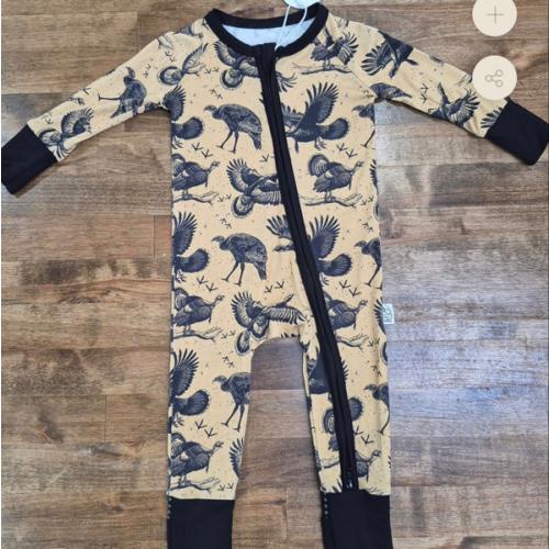 Turkeys in the Wild - DLM Leather