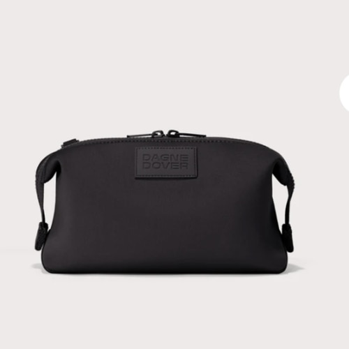 Hunter Toiletry Bag in Onyx, Small