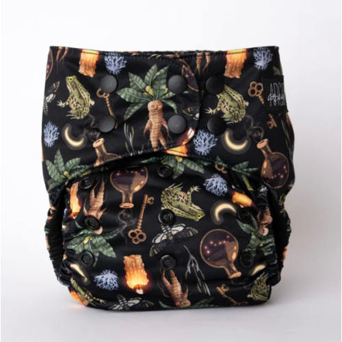 Oddities Pocket Cloth Diaper V2 (Black Out) | Arcadia's Nursery