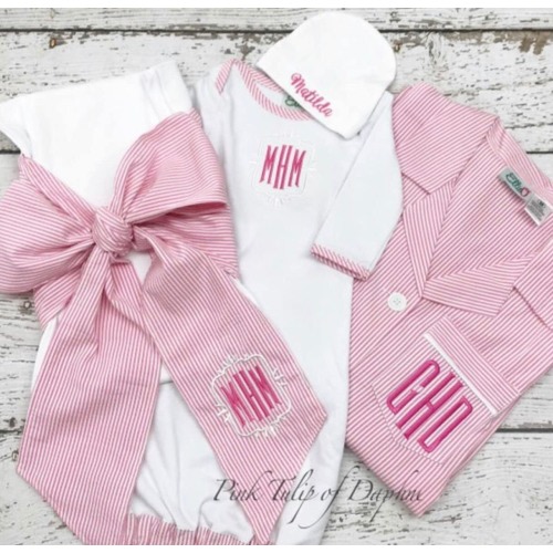 PINK SHORTIE Mommy and Me pj set, Hospital SHORTIE PJs, Infant Gown Set, Newborn baby girl, Personalized, Seersucker, Monogram, Mothers Day