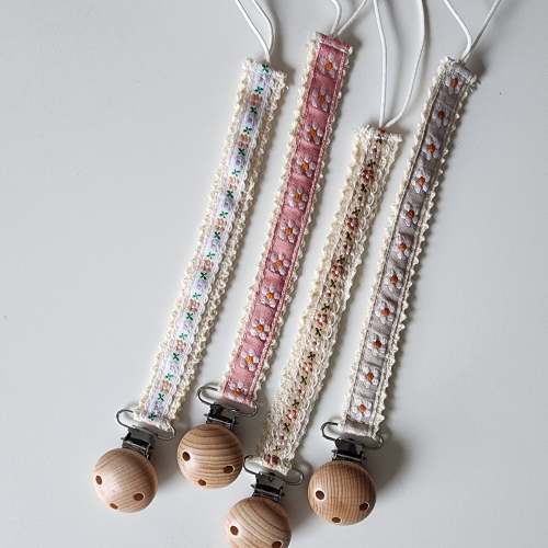 Vintage Embroidered Paci Clip