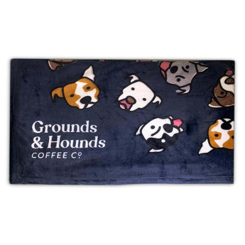 Must Love Pibbles Throw (Human Sized) - Grounds & Hounds Coffee Co.