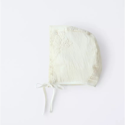 EMBROIDERED FLOWER BONNET - Ecru | ZARA United States