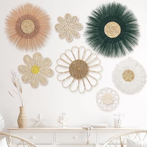 Chunful 7 Pcs Boho Wall Basket Decor Rattan Flower Wall Decor Nursery Daisy Flower Woven Macrame Hanging Flowers for Baby Kids Girls Farmhouse Bedrooms Living Rooms Kitchen Home(Emerald Green)